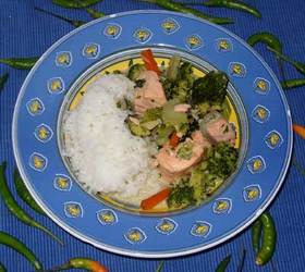 Brokkoli-Lachs-Curry